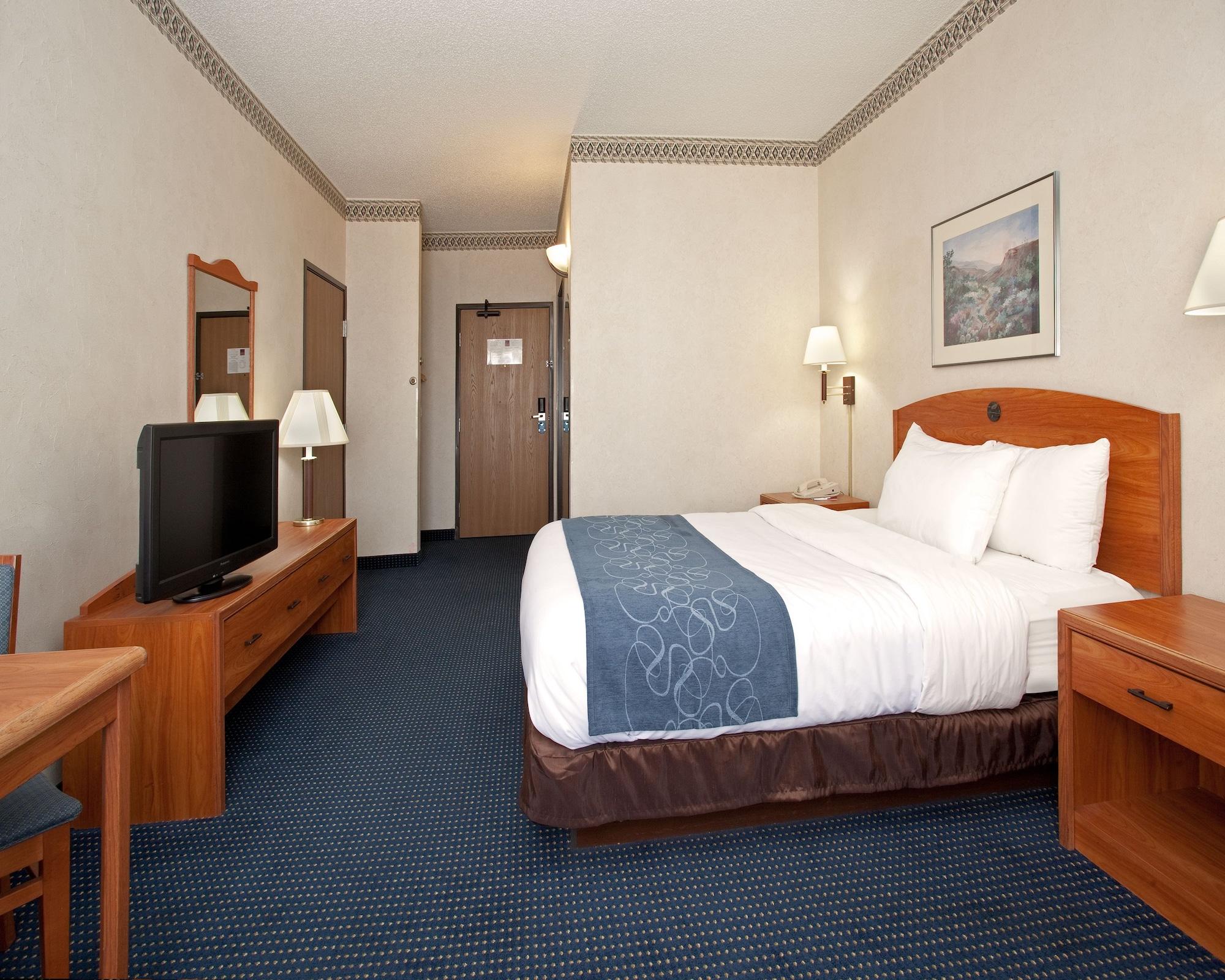 Hotel Ел Пасо Екстериор снимка